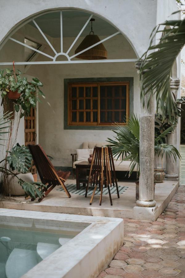 Casa Mezcla - Bed & Breakfast Mérida Esterno foto